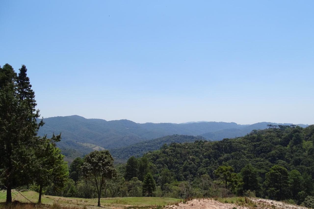 شقة Refugio Melissa Campos do Jordão الغرفة الصورة